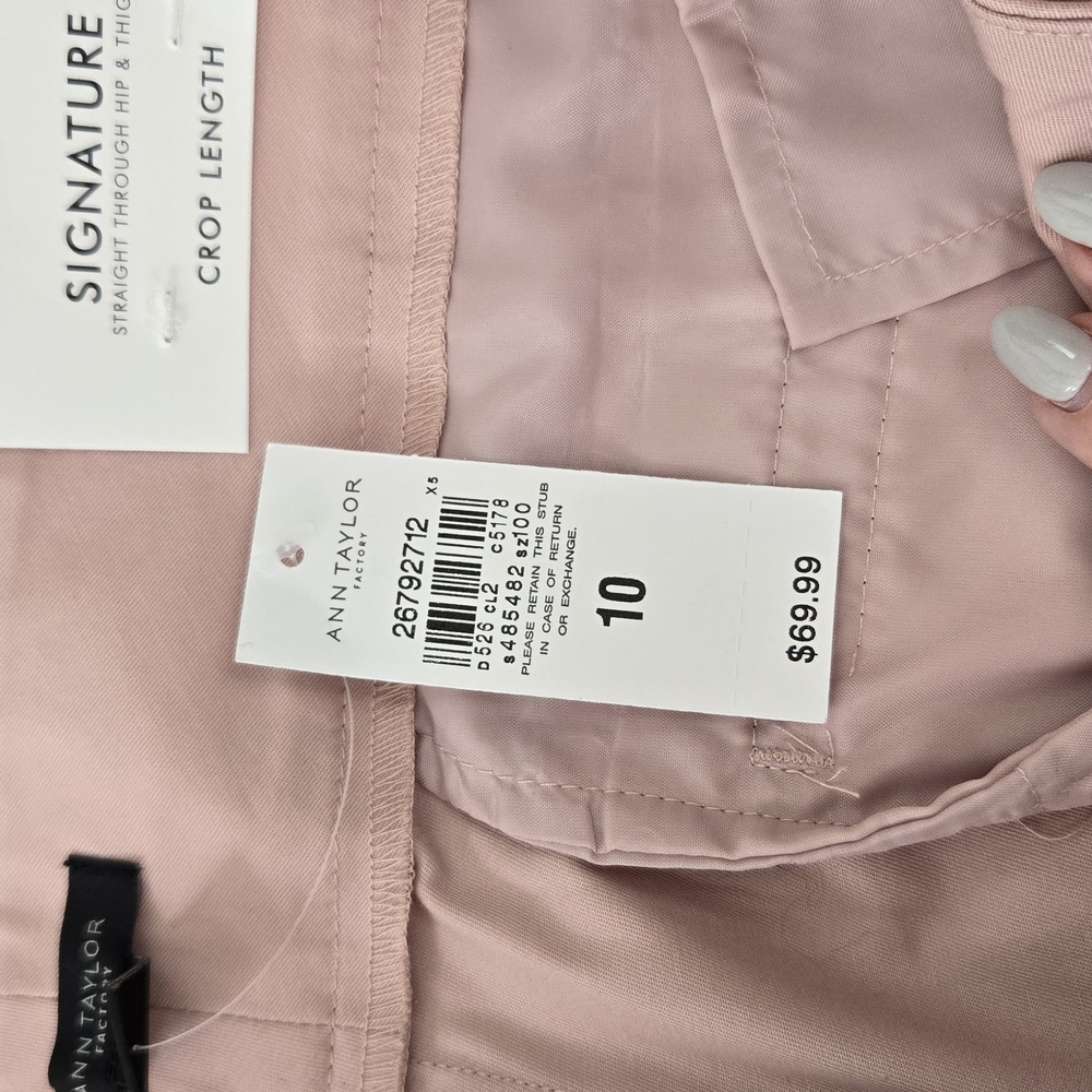 Ann Taylor Pink Crop Pants